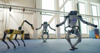 Τα ρομπότ της Boston Dynamics μπορούν και χορεύουν