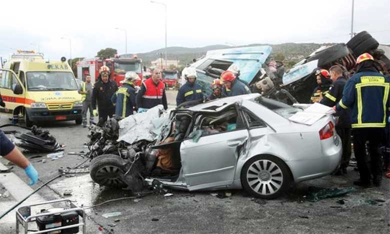 Το οικονομικό κόστος των καταγεγραμμένων οδικών ατυχημάτων στην Ελλάδα εκτιμάται πάνω από τα 2,4 δισ. ευρώ ετησίως