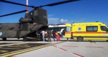Αεροδιακομιδή 5 ασθενών από την Ρόδο στο Ηράκλειο Ανάμεσα τους 2 νεογνά