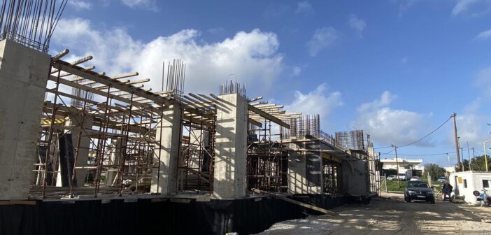 Με γοργούς ρυθμούς εξελίσσονται οι εργασίες κατασκευής Βρεφονηπιακού Σταθμού στην ΔΕ Καλλιθέας