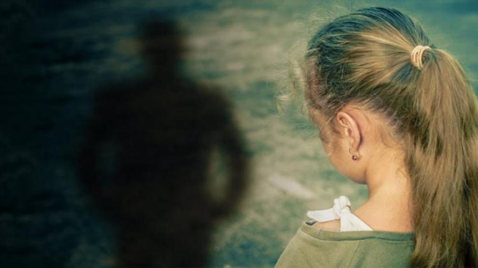 Τρομακτικά τα στοιχεία από την κακοποίηση ανηλίκων στην Ελλάδα -Κάθε εβδομάδα του 2020 ένα παιδί έπεφτε θύμα βιασμού
