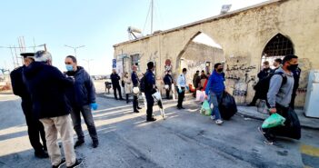 Χατζημάρκος απομάκρυνση των μεταναστών και προσφύγων που βρίσκονται στα παλιά σφαγεία της Ρόδου