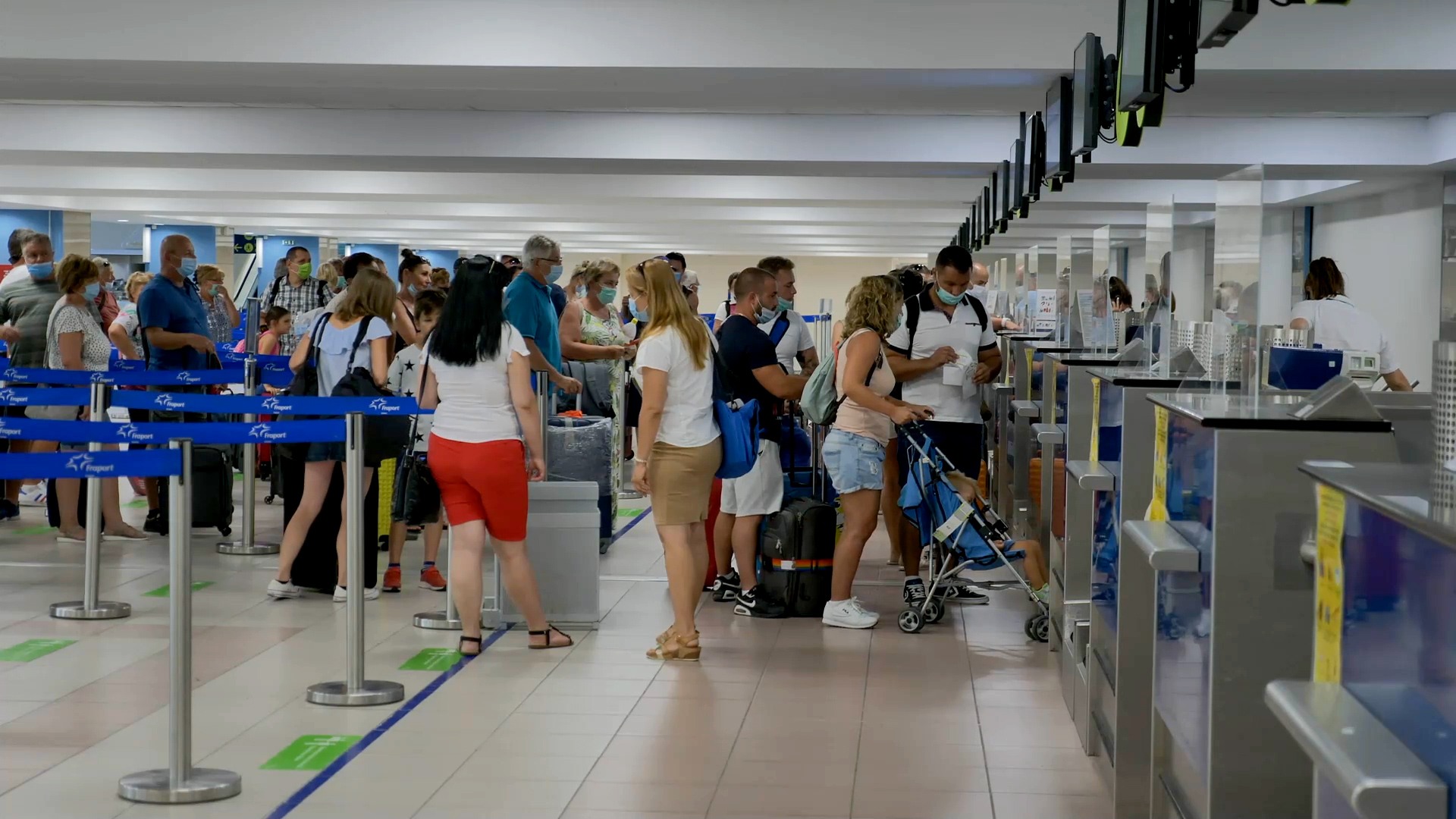 Τα 2,76 εκατομμύρια φτάνουν οι επιβάτες από το εξωτερικό σε Κυκλάδες και Δωδεκάνησα