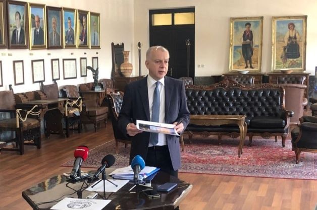 Παρατείνεται μέχρι το τέλος Ιανουαρίου του 2022 η θητεία των  αντιδημάρχων του Δήμου Ρόδου με απόφαση που υπέγραψε ο Δήμαρχος Ρόδου Αντώνης Καμπουράκης
