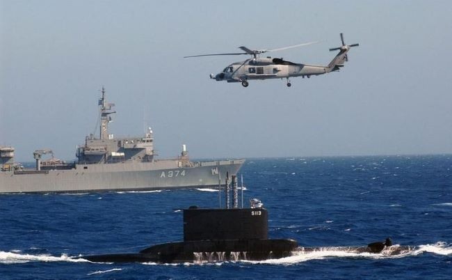 Μπαράζ ασκήσεων ισχύος Πολεμικού Ναυτικού στο Αιγαίο
