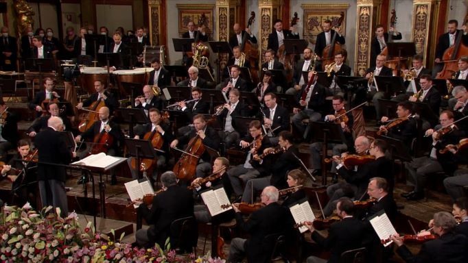 Βίντεο viral: «Ο ωραίος γαλάζιος Δούναβης» από την Πρωτοχρονιάτικη Συναυλία της Φιλαρμονικής Ορχήστρας της Βιέννης