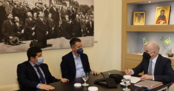 Συνάντηση εργασίας του Δημάρχου Α.Καμπουράκη με τον Πρόεδρο της ΠΟΞ Γ.Τάσιο και τον πρόεδρο της ΕΞΡ Μ.Μαρκόπουλο