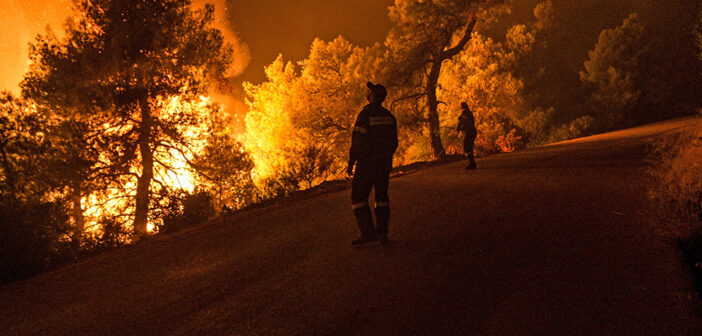 Meteo: Το 2021 κάηκαν όσα στρέμματα είχαν καεί την οκταετία 2013–2020