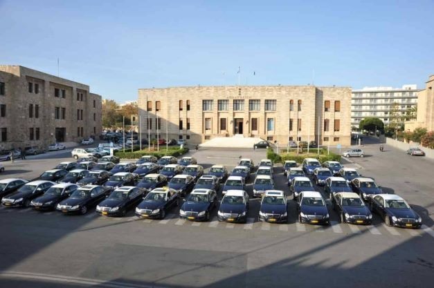 Ευχαριστήριο του Συνδέσμου Ιδιοκτητών Αυτοκινήτων Ταξί Ρόδου σε Υφυπουργό -Περιφερειάρχη -Δήμαρχο και Βουλευτές