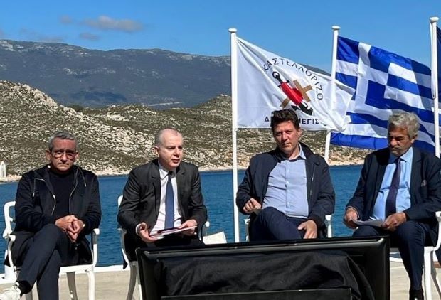 Α.Καμπουράκης: «Το Καστελόριζο πρέπει να είναι στο κέντρο της προσοχής όλων μας. Από εδώ ξεκινάει η Ελλάδα. Από δω ξεκινάει και η Ευρώπη»