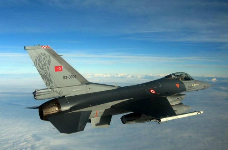 Δύο τουρκικά F-16 πέταξαν πάνω από το Φαρμακονήσι και τους Λειψούς