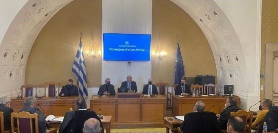Υπ.Μεταφορών-ΠΝΑΙ : Αντικατάσταση ΤΑΞΙ αυτοκινήτων με επιβατηγά οχήματα 6 - 9 θέσεων στο Ν. Αιγαίο