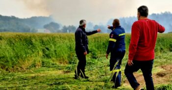 Γ.Χατζημάρκος-Φωτιά στη Σορωνή : " Όλος ο κρατικός μηχανισμός πυρόσβεσης και οι εθελοντές στη μάχη με τη φωτιά"