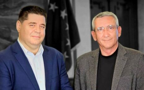 Ο Μάριος Κλωνάρης, από τη Ρόδο, υποψήφιος με τον Γιώργο Χατζημάρκο