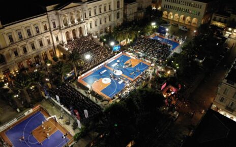 Η Σύρος «ντύνεται» στα χρώματα του Stoiximan AegeanBall Festival