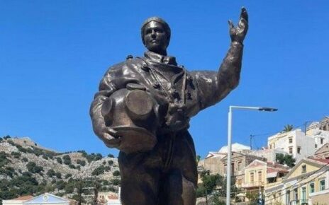 Σύμη: Άγαλμα για την πρώτη γυναίκα δύτρια στήνεται στο λιμάνι