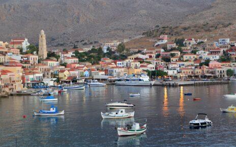 Τα 40 νησιά που θα γίνουν «πράσινα»