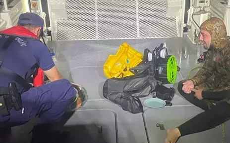 Συνελήφθη να προσπαθεί να φτάσει στο Καστελλόριζο από την Τουρκία με θαλάσσιο σκούτερ