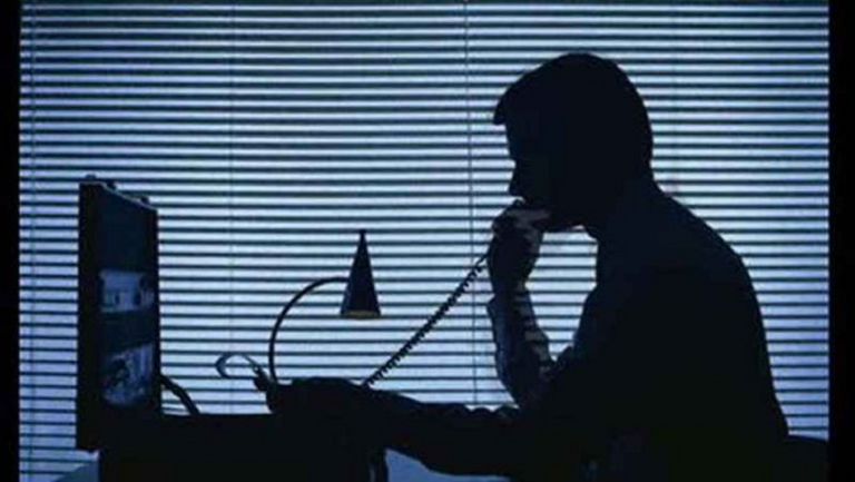 Απατεώνες παριστάνουν τους υπαλλήλους της Περιφέρειας Νοτίου Αιγαίου και προσπαθούν να εξαπατήσουν τους πολίτες.