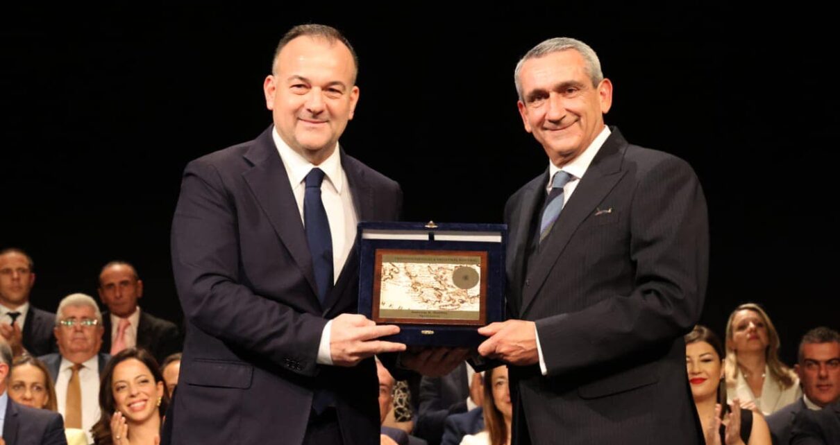 Γιάννης Παππάς: «Με τον Περιφερειάρχη, παλεύουμε καθημερινά για το μεγάλο στοίχημα του Ν. Αιγαίου»