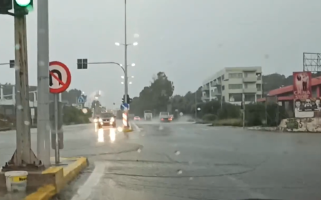 Ρόδος: Κακοκαιρία εξπρές ως το βράδυ με ισχυρές καταιγίδες