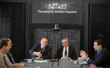 Σύσκεψη του Υφυπουργού Ναυτιλίας και Νησιωτικής Πολιτικής με τον Περιφερειάρχη Νοτίου Αιγαίου