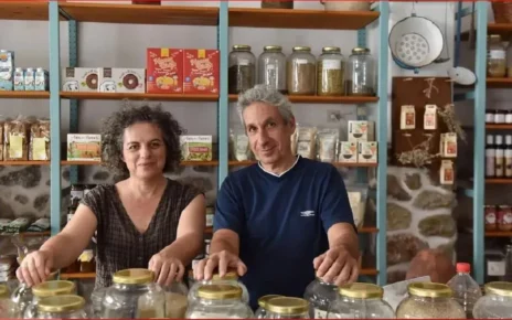 Το Εναλλακτικό Παντοπωλείο της Καλύμνου που έστειλε στην Αλάσκα αλίπαστα από το νησί