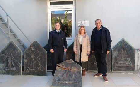 Στην αρχαιολογία παραδόθηκαν οι 7 χάλκινες χαλκογραφίες που είχαν κλαπεί από τη Φιλέρημο