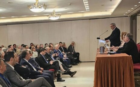 Χατζημάρκος στην ΠΕΔ ΝΑ: “Οι οριζόντιες πολιτικές δεν αντιμετωπίζουν τα ειδικά ζητήματα των νησιών”