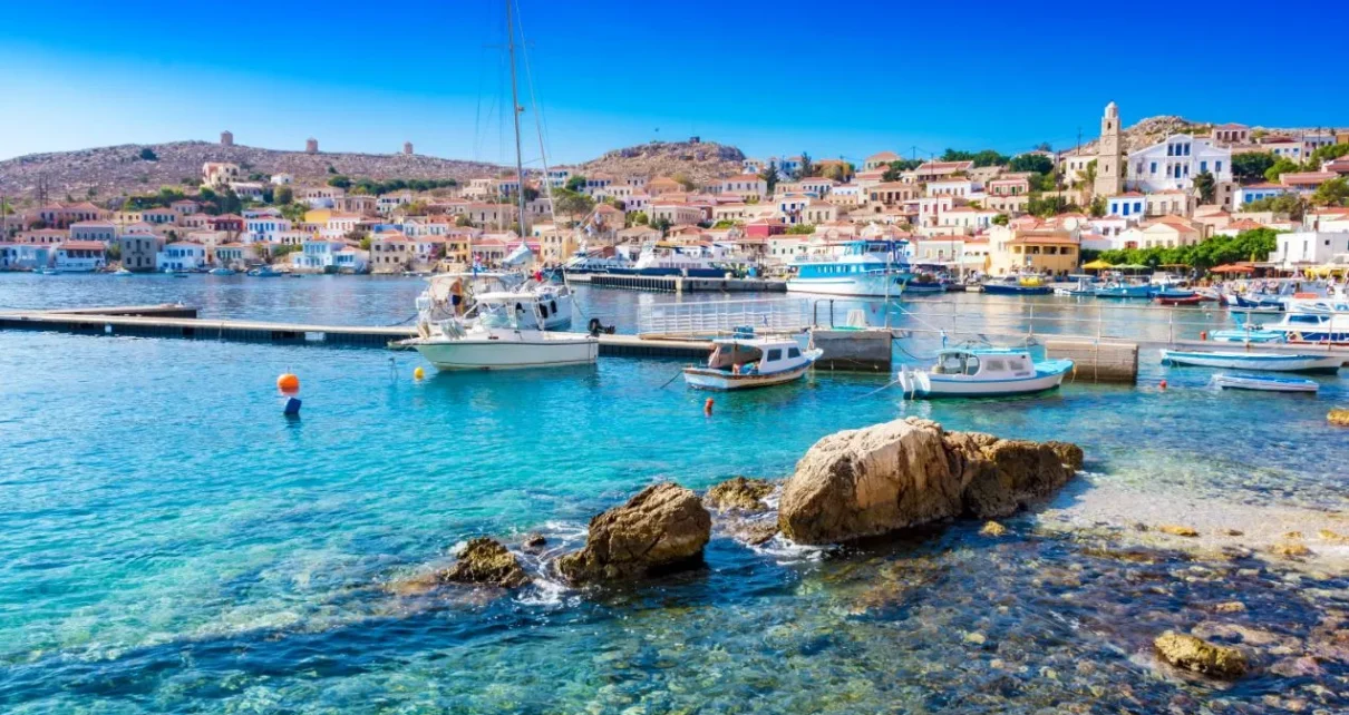 Χάλκη: Έως και 500% πάνω ο τουρισμός Έρχεται app για το νησί