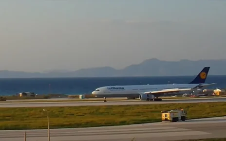 Αεροπλάνο της Lufthansa έκανε αναγκαστική προσγείωση στη Ρόδο