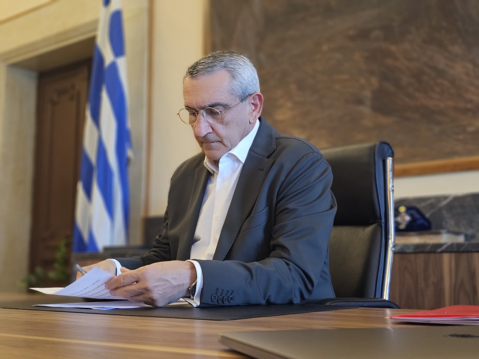 Στο Περιφερειακό Συμβούλιο Νοτίου Αιγαίου η κατάργηση του θεσμού των Επάρχων και των Εντεταλμένων Περιφερειακών Συμβούλων