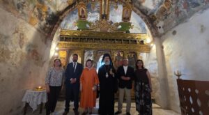 Λίνα Μενδώνη από Ρόδο: «Η αποκατάσταση και η ανάδειξη του πολιτιστικού αποθέματος των νησιών μας ενισχύει την άμυνα της πατρίδας μας»